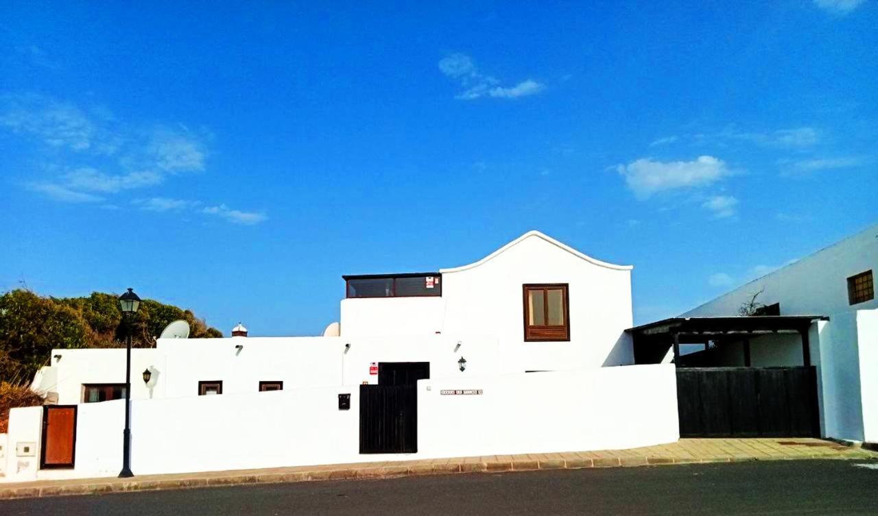 Villa With Heated Pool *
